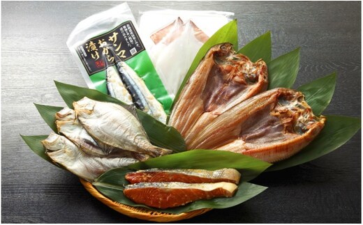 17-82 【年内発送12月15日入金まで】オホーツク一夜干しセット within2025