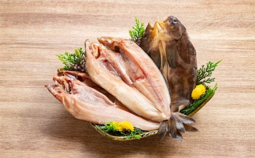 14-110 【年内発送12月15日入金まで】【低温熟成乾燥】特大真ほっけ開き3枚 within2025