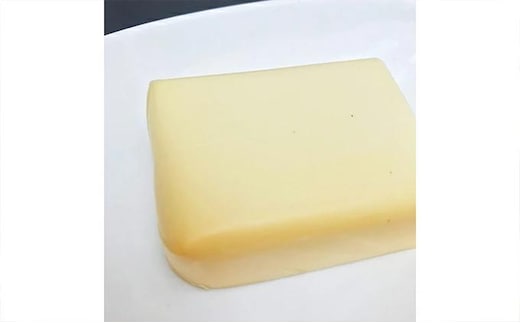 北海道産ナラチップの燻煙チーズ5個セット【55250264】