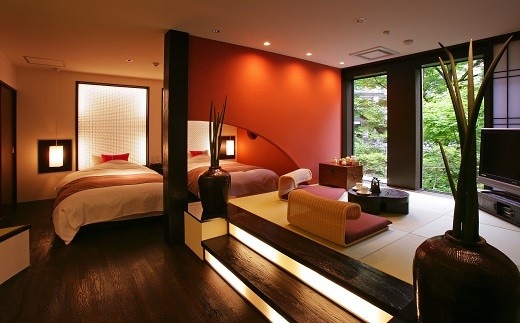 台温泉 やまゆりの宿ペア宿泊券 【208】