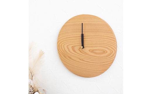 Wooden clock 木の時計（秋田杉） インテリア シンプル 丸型 掛け時計 木のぬくもり ナチュラル リビング 寝室 店舗 お店 ドットタイプ