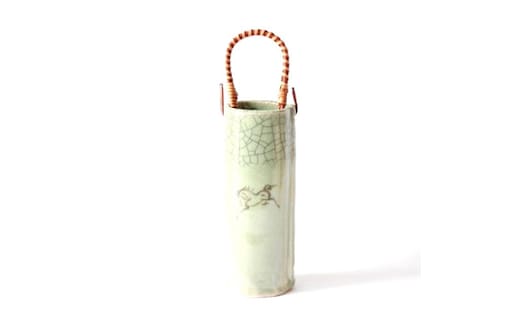 大堀相馬焼 松永窯 つる付き花瓶(青磁)【07461-0099】
