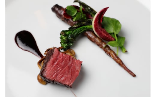 『埼玉”武州和牛”と旬の食材のおすすめコース 全8皿』ペアお食事券