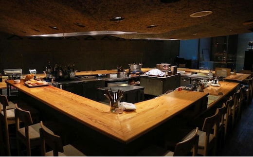 【falo ファロ】≪ディナー≫おまかせコース 2名様分（ぐるなびセレクション） 【125023】