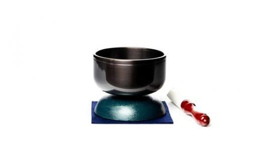 小田原砂張おりん (3.0寸(約9.1cm)【りんセット 砂張おりん 法事 仏壇用品 法要 お彼岸 仏事 仏事用 おりんセット おりん布団 仏壇仏具 りん棒 仏具用品 りん布団 リン布団 りん おりん 神奈川県 小田原市 】