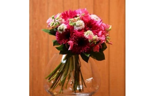 季節ごとに届く、えらべるお花 Sサイズ（4回お届け）【季節ごとに届く、えらべるお花 Sサイズ フラワーライフ 世界らん展 フラワードリームジャパンカップ フラワーアレンジメント 6種類のフラワースタイル 神奈川県 小田原市 】