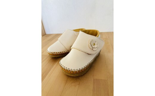 【ベビーシューズ】フルオーダーシューズ作成チケット【フルオーダーメイド 靴1足 靴 13cmサイズ 工房 フィッテイングモデル 革 牛革 豚革 靴工房 イタリア産 国産 記念 プレゼントお祝い 神奈川県 小田原市 】