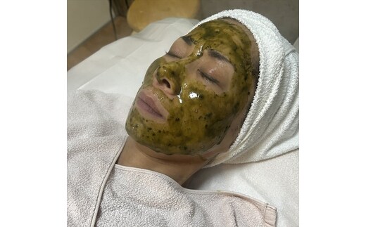 【女性限定美肌フェイシャルエステ】 ハーブピーリング（inエクソソーム） 【 エステ 神奈川県 小田原市 】