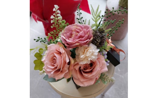 アーティフィシャルアレンジ体験レッスン 【 フラワーアレンジメント 体験 チケット 神奈川県 小田原市 】