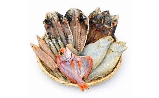 黒部の干物セット 黒部名水仕込み無添加ひもの詰め合わせ / 旬 魚介 魚 さかな 詰め合わせ ひもの 富山湾 名水 産地直送 生地 干物の詰め合わせ 加工品 朝食 朝ごはん おかず 夕飯 晩御飯