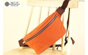 フェスバッグ オレンジ / アトリエSASSA / 富山県 朝日町 [34310165] バッグ シンプル ヴィンテージ ボディバッグ 斜めがけ 革 レザー 帆布