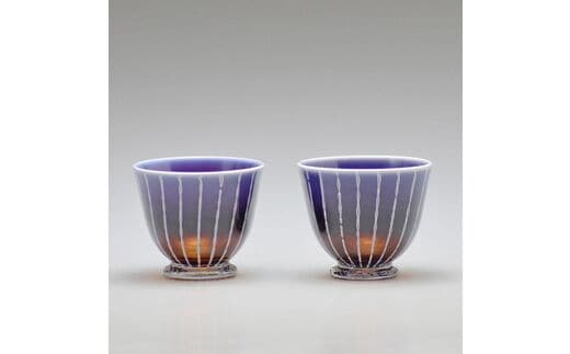 Hotto-G 耐熱燿変ガラス 台付きぐいのみペア（パープル） ※2025年3月上旬頃より順次発送予定