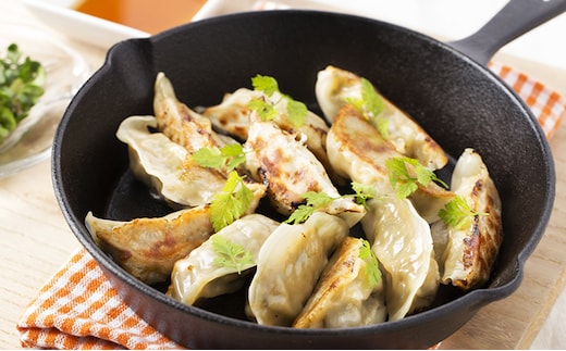 皮に加賀丸いもを練りこんだ美味蔵餃子12ヶ×5箱 60ヶ入り 肉の加工品 ぎょうざ 