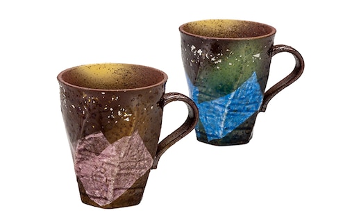 九谷焼 ペアマグカップ 銀彩金銀ちらし a04 