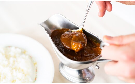 老舗洋食レストランの厳選牛カレールー&厳選牛ハヤシルー(各４パック)[5839-1524] [58391524]