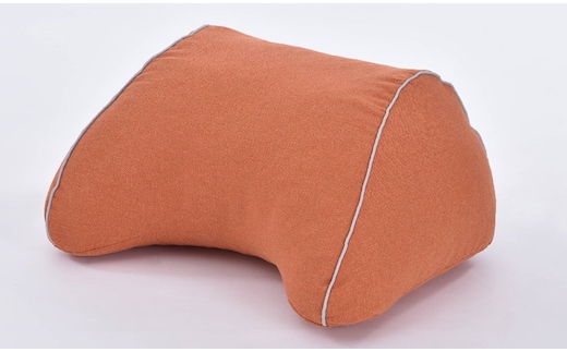 床でもベッドでも 使い方あれこれ・バックレストクッション（ウォームレッド）[5839-9419] [58399419]