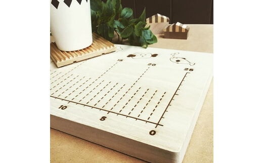 KATOMOKU まな板、岐阜の山で採れた天然木コースター