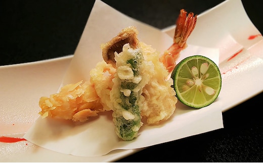 季節を味わう会席「ふるさと桜コース」2名様食事券 