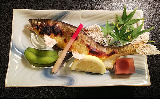 季節を味わう会席「ふるさと桜コース」2名様食事券 池田温泉券付 