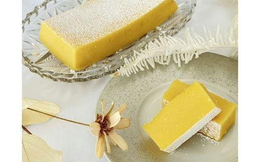 ガトーショコラ フロマージュ スイーツ お菓子 デザート 白い ホワイトチョコレート クリームチーズ チーズケーキ しっとり 濃厚 ALBEDO アルベド 洋菓子 チョコレートケーキ ケーキ バレンタイン ギフト プレゼント 贈り物 190g グルテンフリー 小麦対応 発酵バター 北海道産 朝産み卵 けさたま 純白 特別な日 隠れた看板商品 まろやか 口当たり コク 甘み