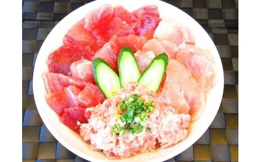 a10-599 カネト平田 刺身 用 まぐろ 3種盛約700g