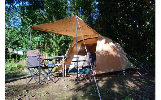 【電源付オートサイト キャンプ道具一式レンタル付】ストーンチェアキャンプ場1区画1泊宿泊券 1262