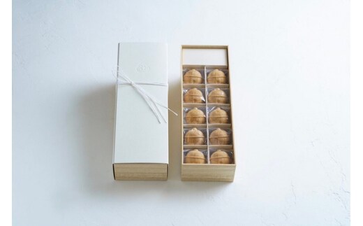 片菅 鈴香 最中 和菓子 つぶあん 10個入（贈答用 お土産 挨拶 お祝い 法要）1391 ／ 和菓子 片菅 KATASUGE 静岡県 東伊豆町