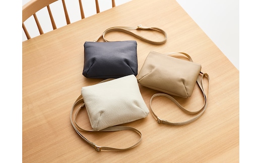 本革製ポシェット