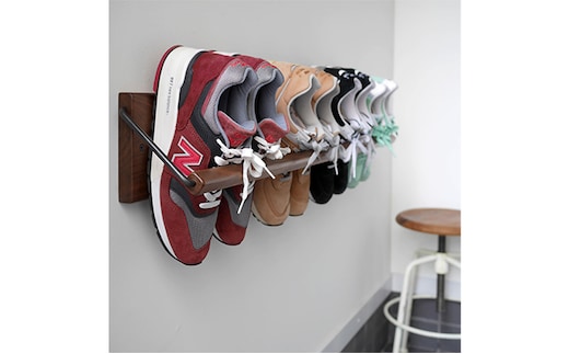 Sneaker wall スニーカーウォール SW-900WN ウォールナット（おおよそ4足収納 ウォルナット無垢材 壁掛け 木製 シューズラック スリッパラック）【配達不可：沖縄・離島】 雑貨 日用品 家具 