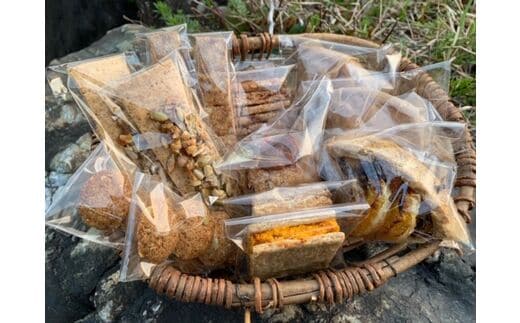 OT-01 素材にこだわった季節の一期一会なおやつ