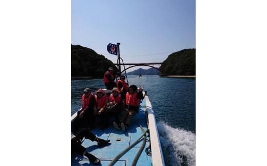 漁村で １泊 漁師 体験 セット ／友栄水産 宿泊 貸切 クルージング 魚さばき体験 三重県 南伊勢町