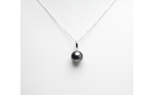 プラチナ 黒蝶真珠 ９ミリ ペンダントネックレス ／ 真珠 パール 伊勢志摩 ギフト プレゼント 記念日 パールハヤシ 三重県 南伊勢町