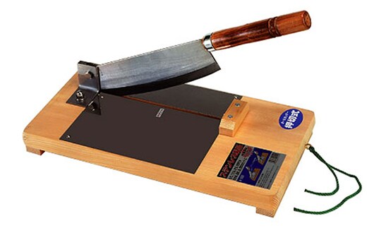 軽い力で簡単にカット出来る“オールカッター” 雑貨 日用品 