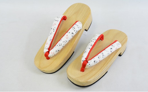 雪丸婦人下駄 ブルー･レッド 23～24cm