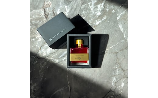 MIYAYOSHI GOLD LABEL No.23 small bottle（A1022-2）