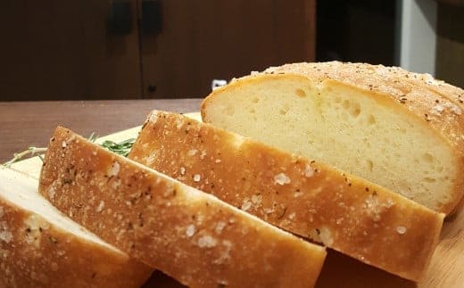 イタリア産岩塩とローズマリーのフォカッチャ(A650-2)