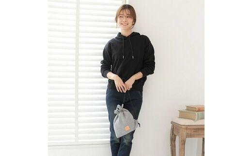 【0734-1】感動を生む吊り編みの技！天竺ニット巾着ショルダーバッグ