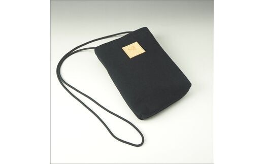 【0736-1】感動を生む吊り編みの技！度詰め天竺ニットサコッシュ 黒