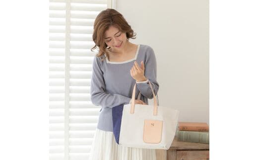 【0867】斬新なバイカラーが新鮮！ 帆布ハンディートート ブルー