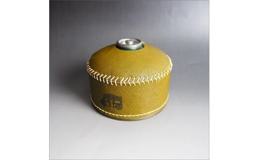 【0970-1】心躍るリアルレザーの質感！ 牛革OD缶カバー OLIVE（野口オートキャンプ場）