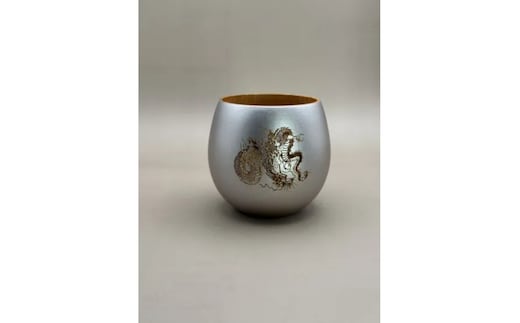 コーヒーカップ 銀龍（桐箱入り）［NF114］
