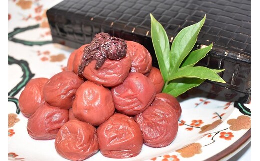 高級南高梅しそ漬梅400g入 紀州塗箱 網代模様仕上 【SW83】