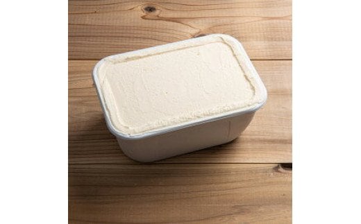 V7217_【2026年6月以降配送】【業務用サイズ】プレミアムジェラート／湯浅醤油2000ml／2リットル 業務用 2L アイス しょうゆ ／ゆあさジェラートラボラトリー