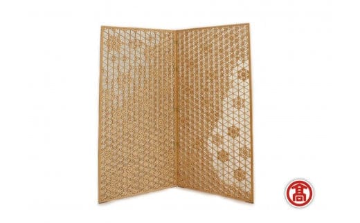 組子屏風 二曲半双 ［髙島屋選定品］【伝統技法 組子細工 屏風 伝統技術 インテリア 通気性 パーティション 衝立 おしゃれ 家具 日用品 木製 島根県 安来市】