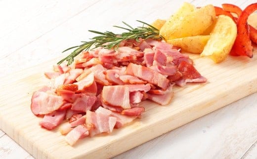 岡山ピーチポークベーコン 切落し 450g / ピーチポークベーコン ベーコン ベーコン切落し 切落しベーコン スライス 豚肉ベーコン ピーチポーク 豚肉 豚
