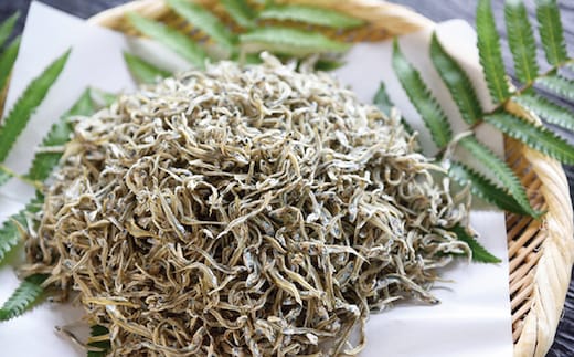 瀬戸内海産 かえりいりこセット o10-3 魚介類