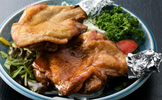 hn043タレと塩で味比べ！初音の鶏もも肉の塩焼き＆たれ焼き【６本セット】