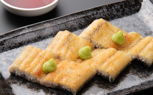yj034徳さんこだわりの手焼き白焼きうなぎ【１尾】