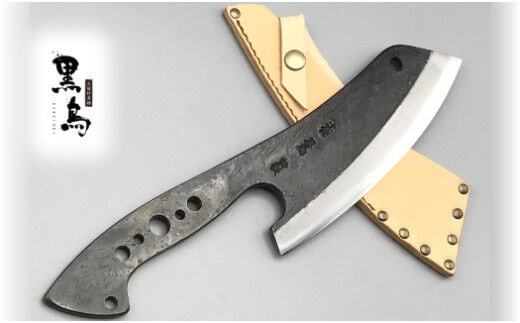 ブッチャーナイフ（サック付き）【穴ありタイプ】土佐打刃物 黒鳥 ／Pkt-070