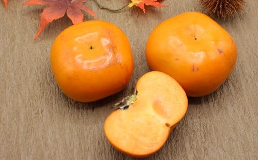 福岡県ブランド柿「秋王」約1.2kg 3Lサイズ4玉入り【2026年10月下旬~11月下旬発送予定】柿 かき カキ フルーツ 果物
